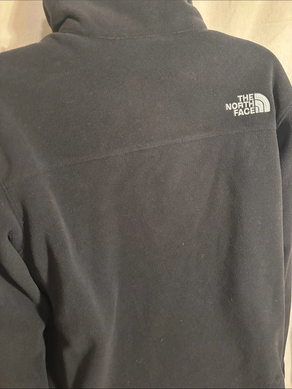 The North Face Men’s Black Full-Zip Fleece Jacket with High Collar